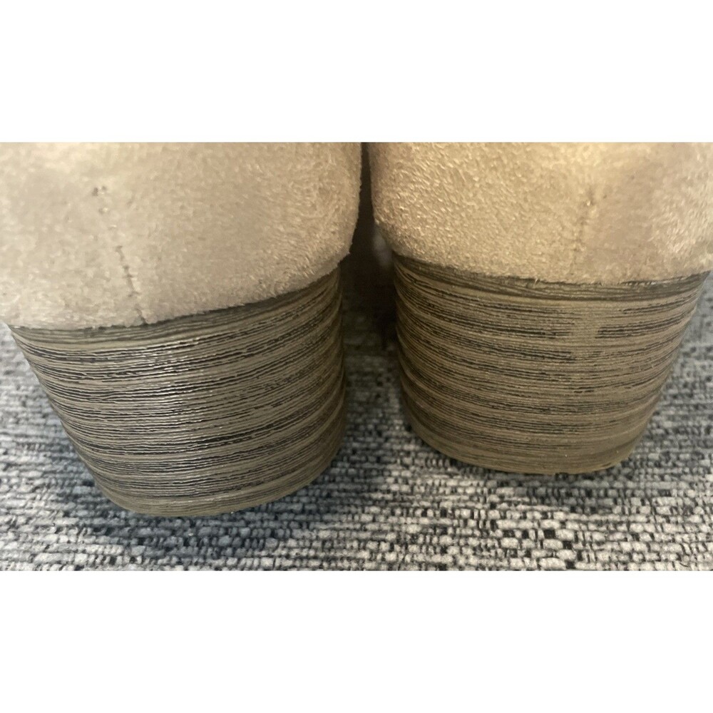 American Eagle Booties Women’s Size 12  Tan Faux Suede Low‎ Heel Ankle Boots Zip - Picture 10 of 15